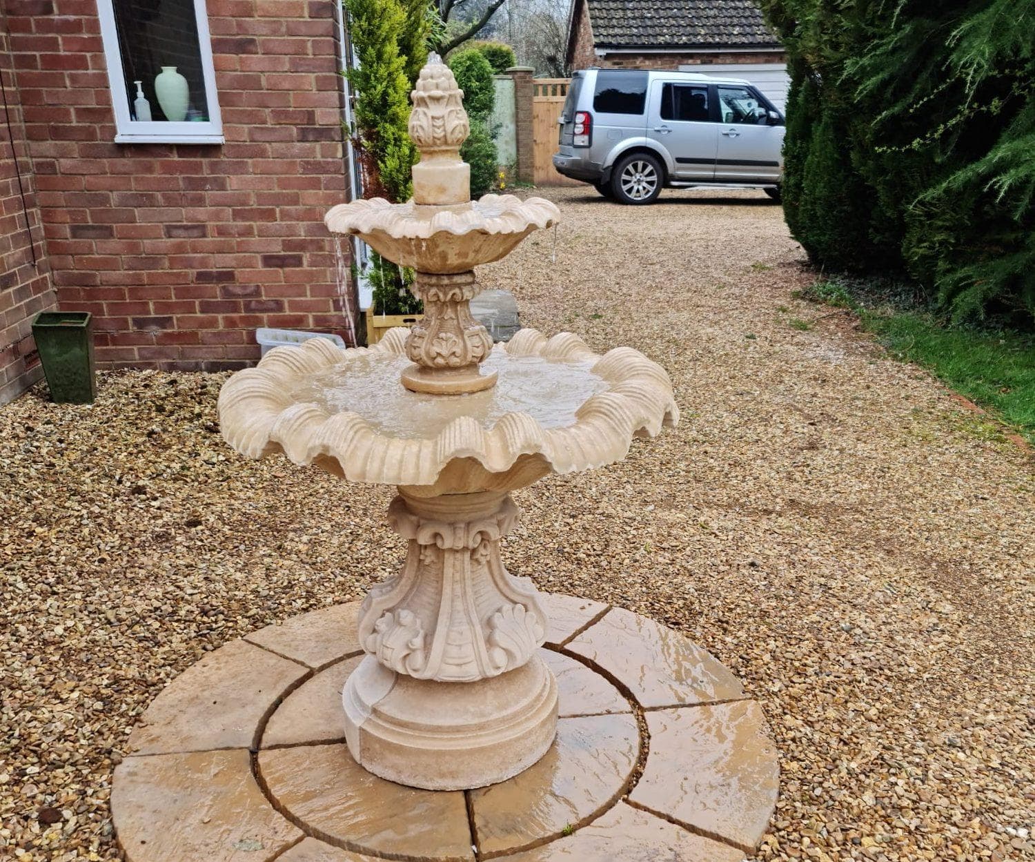 2 Tiered Windsor Fountain