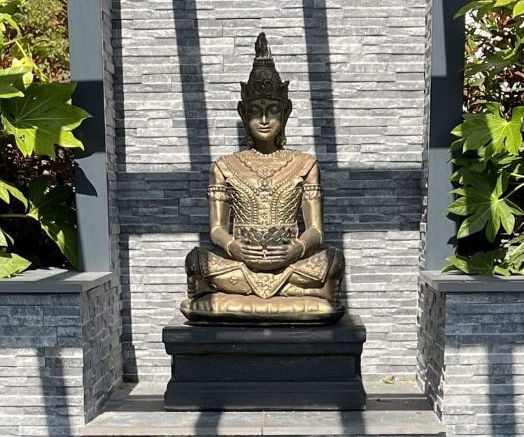 Full Size Thai Buddha on Plinth