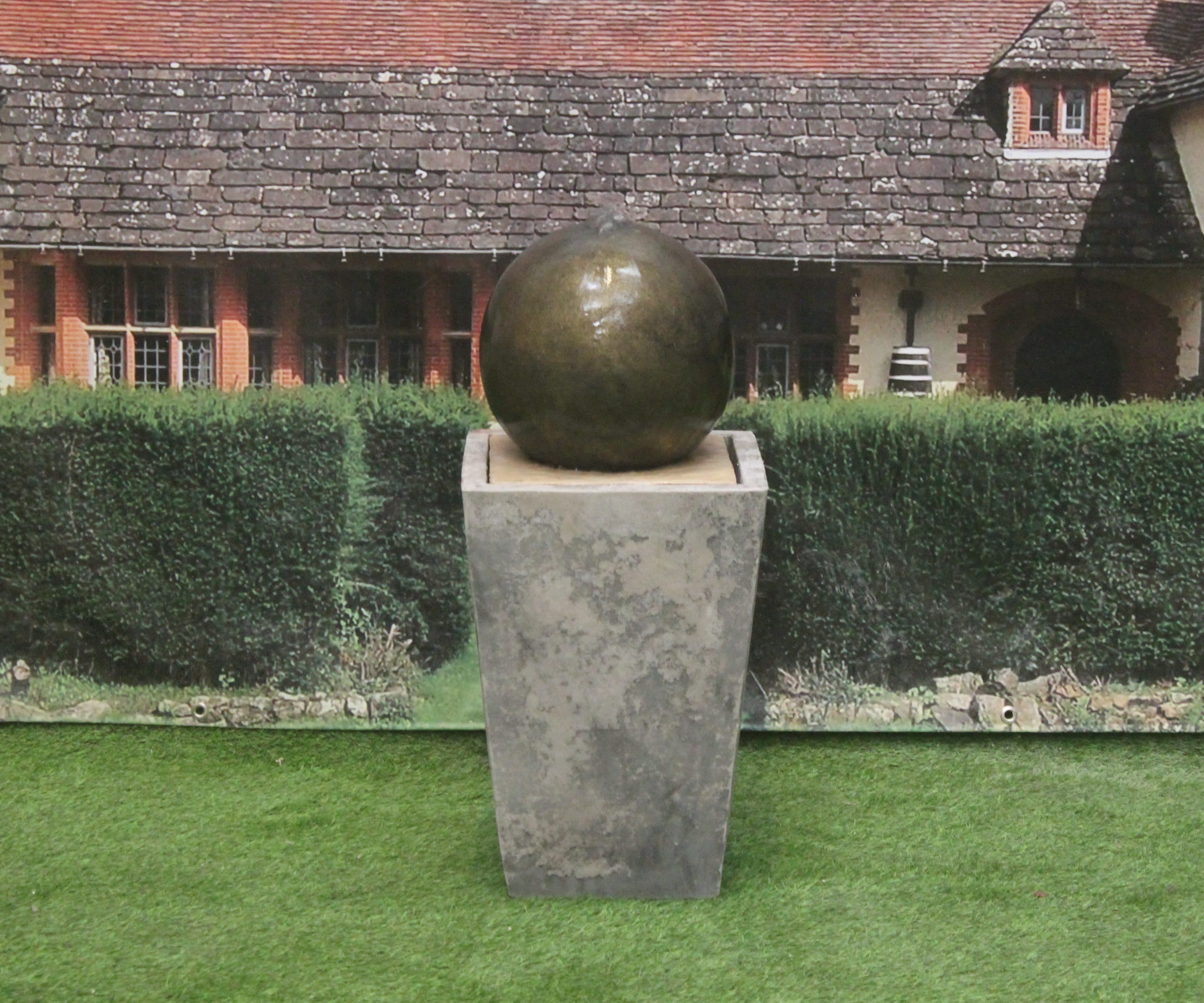Ball or Canterbury Tub Fountain