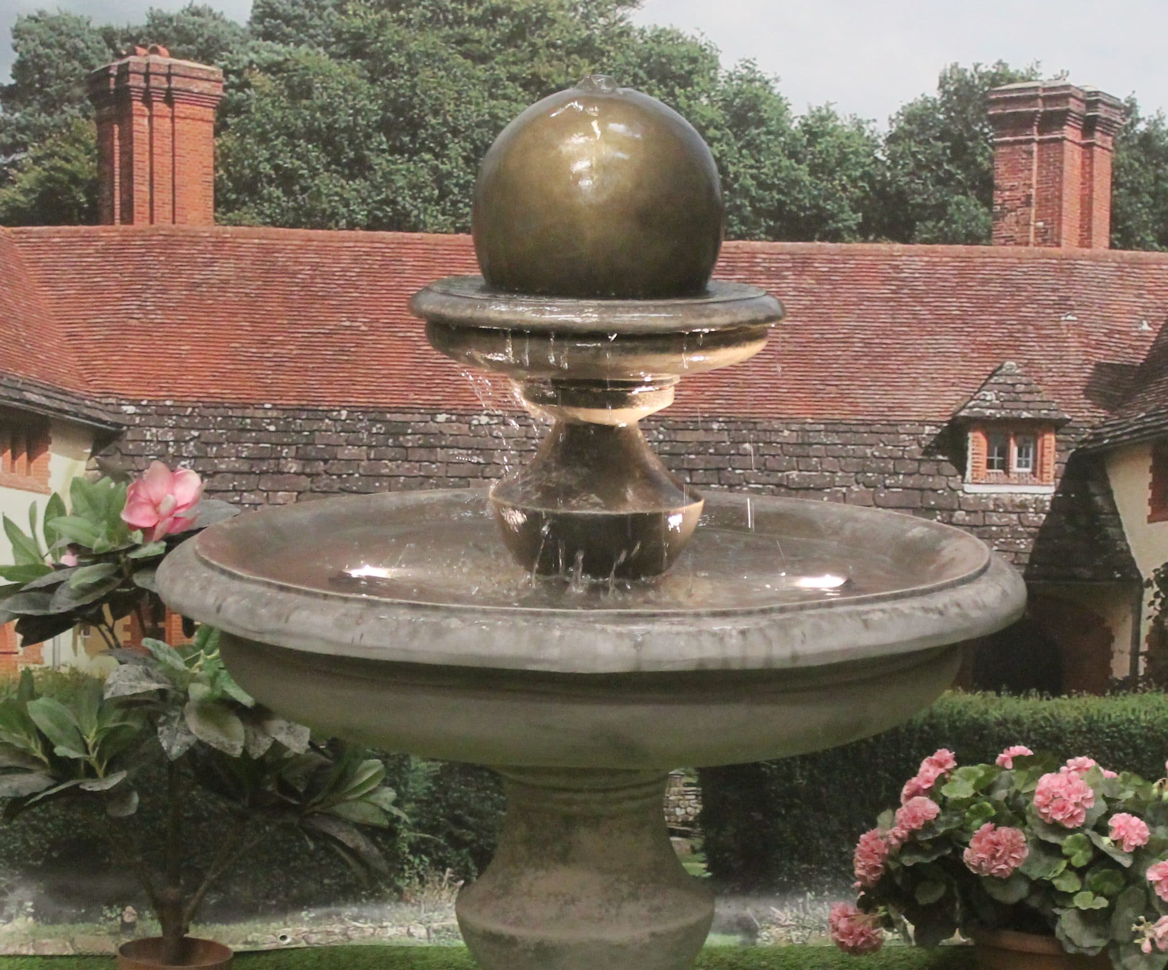Large Regis Ball Fountain