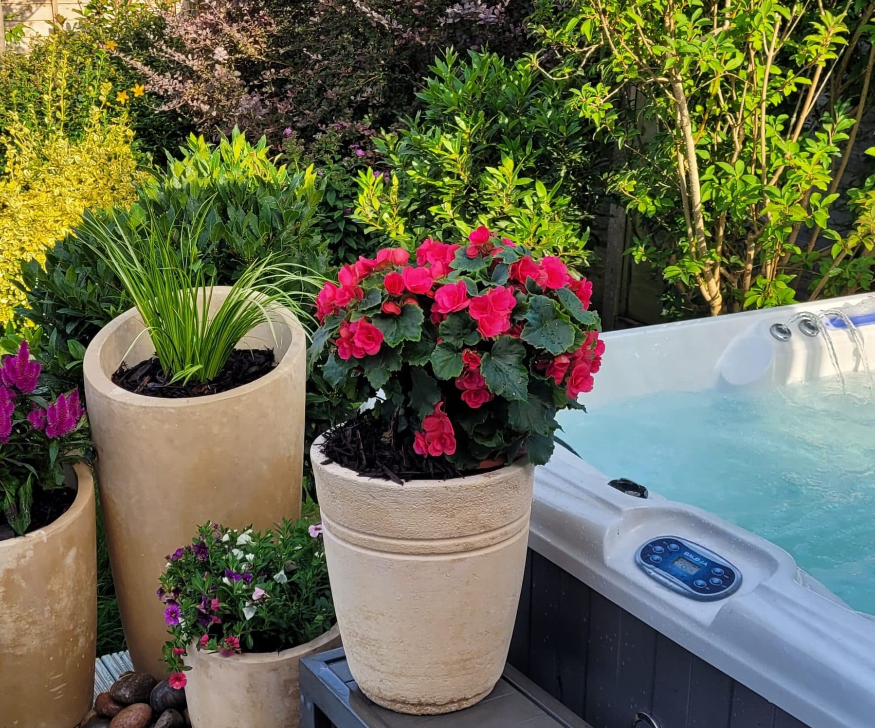 Florence Cluster 3 planter Tubs