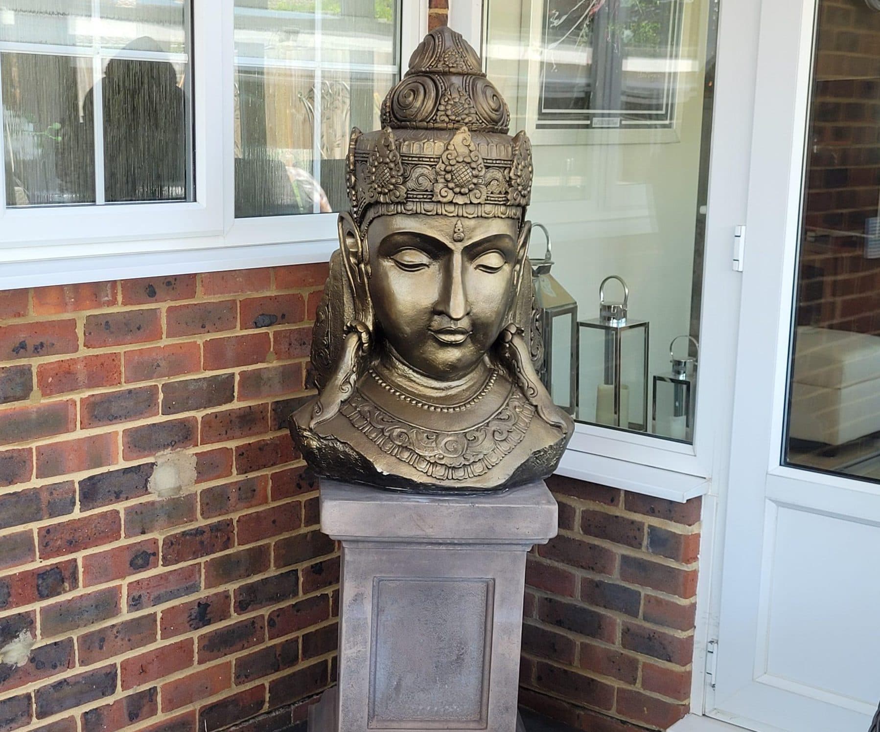 NEW PRODUCT Large Shiva / garden Buddha head on plinth
