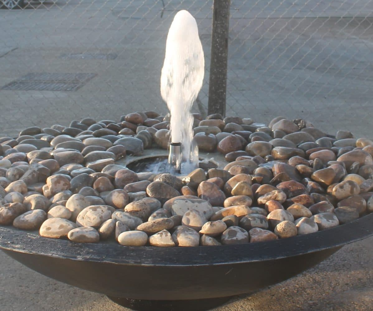 Large Riviera water fountain