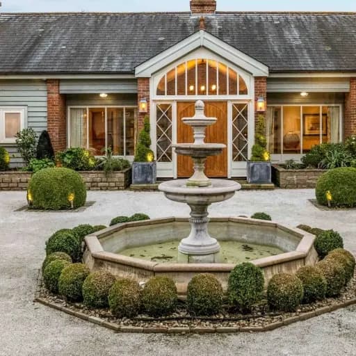 https://www.geoffs-garden-ornaments.co.uk/_next/image?url=https%3A%2F%2Fres.cloudinary.com%2Fdlmmuet4k%2Fimage%2Fupload%2Fv1784202420%2Fgeoffs-garden-ornaments%2Fproducts%2FCAT5-0022-2.jpg&w=1920&q=75