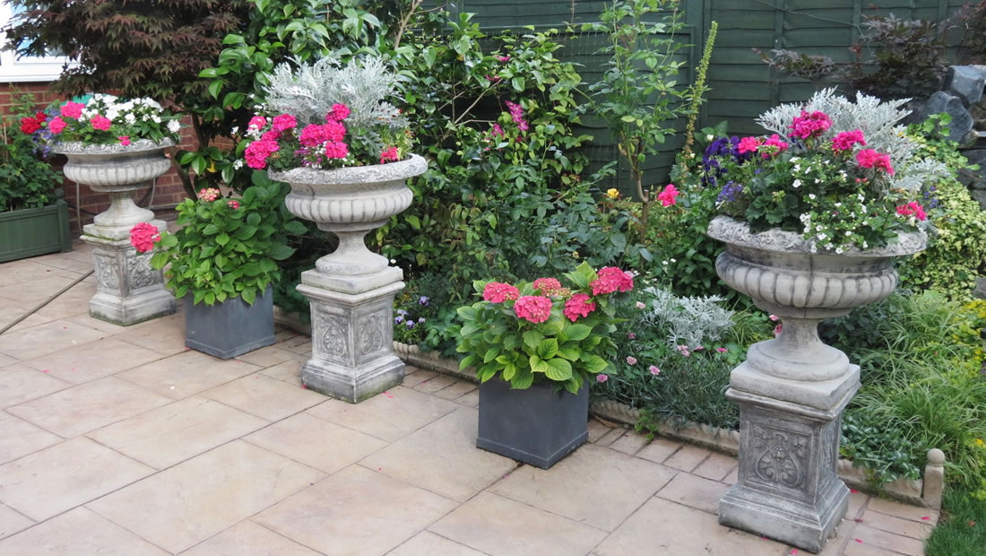 urns planters category