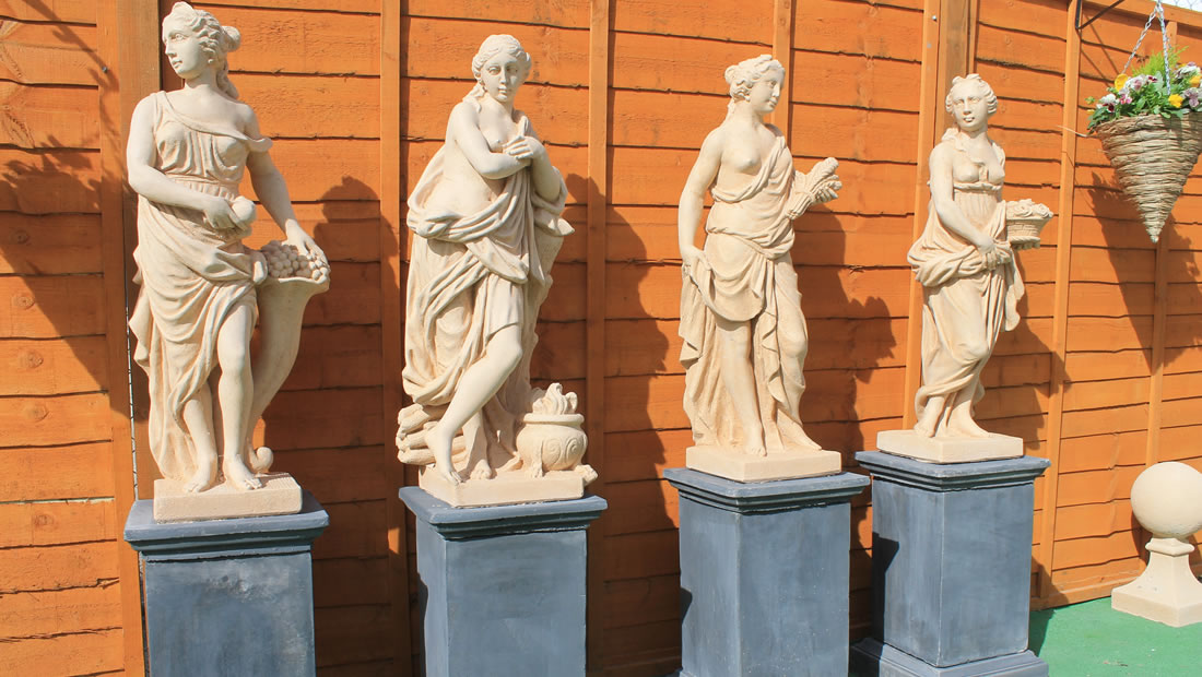 statues busts category