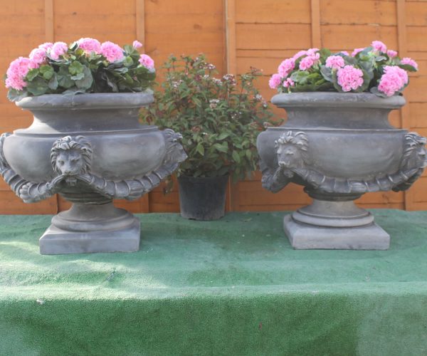 Urns & Planting Features Stone Garden Ornaments & Garden Statues in UK