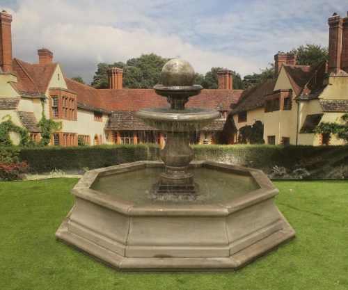 regis ball small brecon fountain 1 e1579191631137